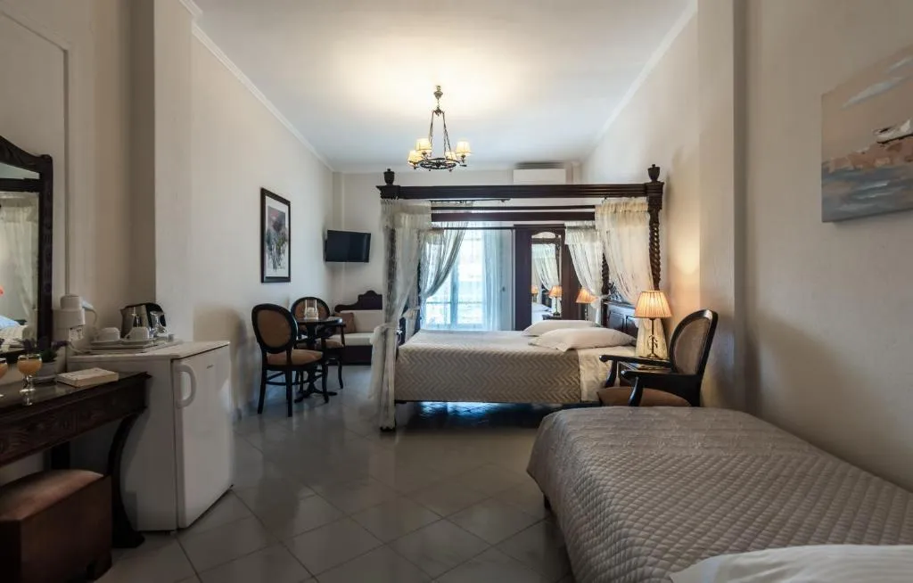 General view, Villa Zampeta Hotel, Santorini