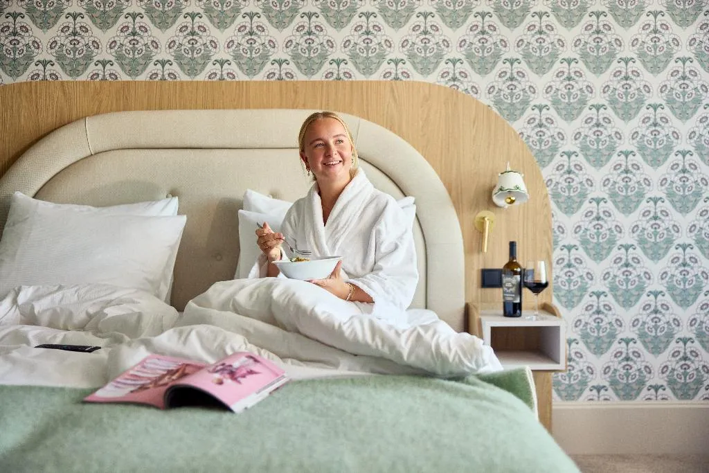 TWIN LUXURY Room, Van der Valk Hotel Volendam, Amsterdam