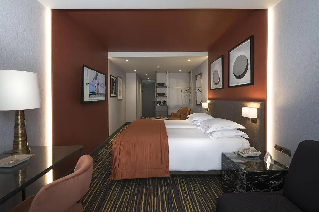 Room, President, Athens