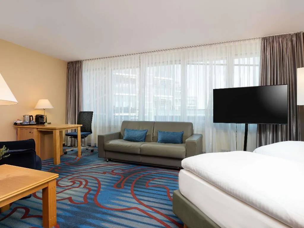DOUBLE SUPERIOR Room, Mercure Berlin Tempelhof, Berlin