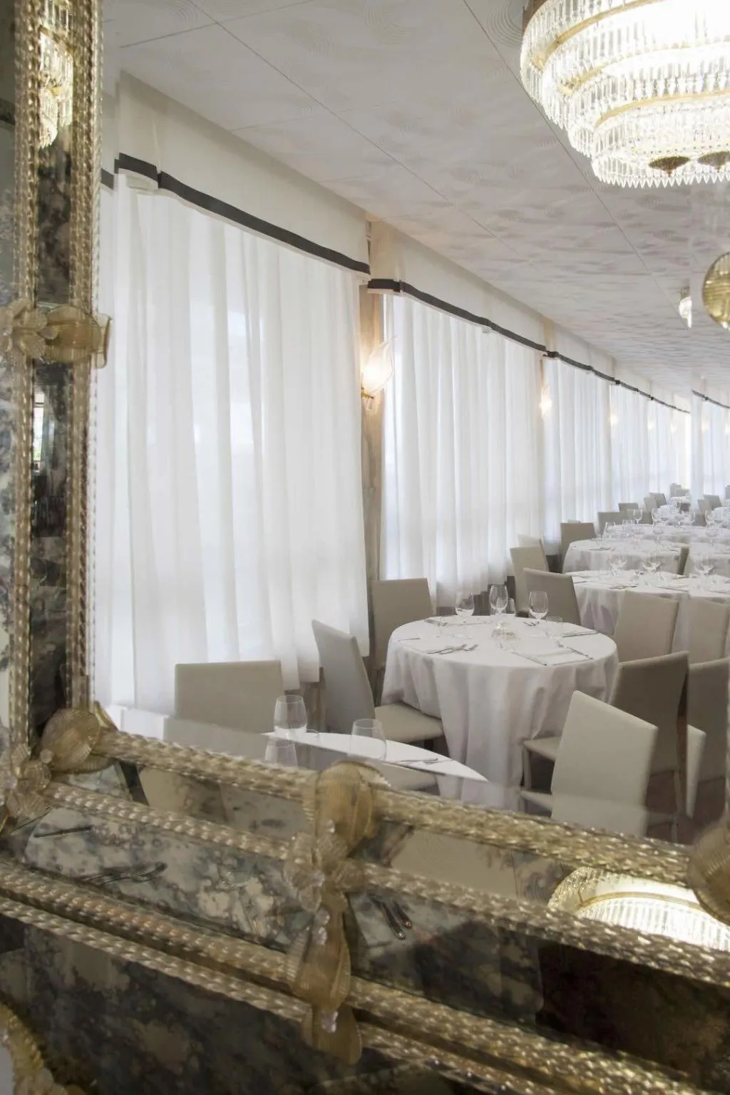 Lobby, Imperial Palace, Venice