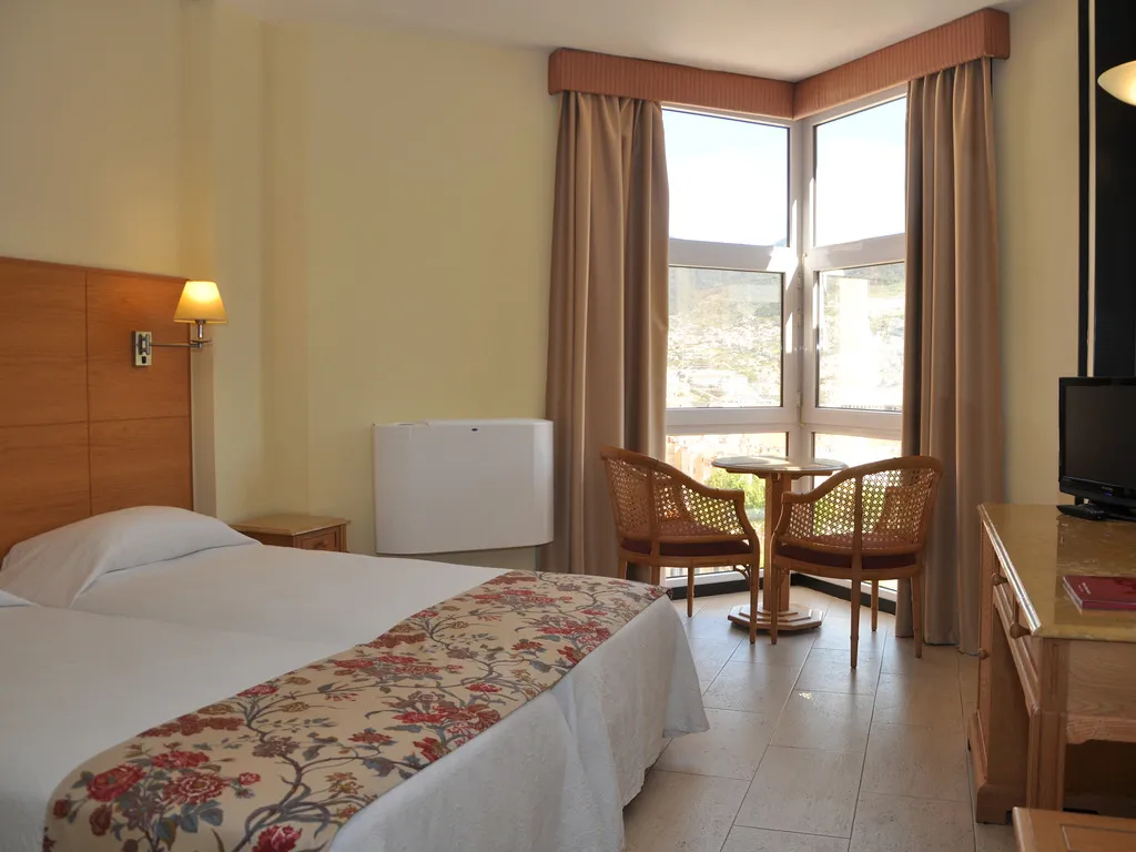 SINGLE SEA VIEW Room, Baia Madeira Hotel, Madeira
