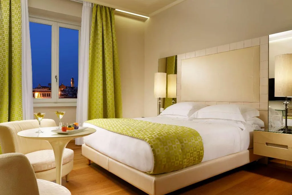 Room, Grand Hotel Minerva, Florence
