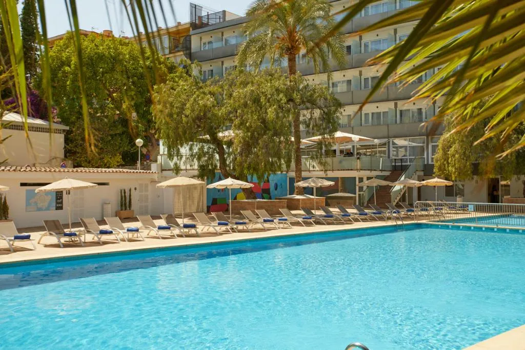 Pool, Hotel Joan Miro Museum, Majorca