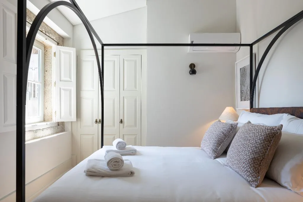 APARTMENT ONE BEDROOM Room, Líbere Porto Laranjais, Porto