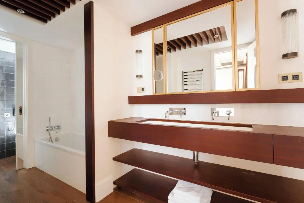 SUITE KING SIZE BED Room, Do: Placa Reial, Barcelona