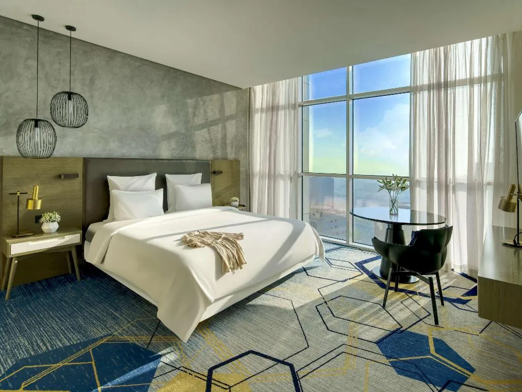 SUITE DELUXE LAGOON VIEW Room, Pullman Sharjah, Dubai
