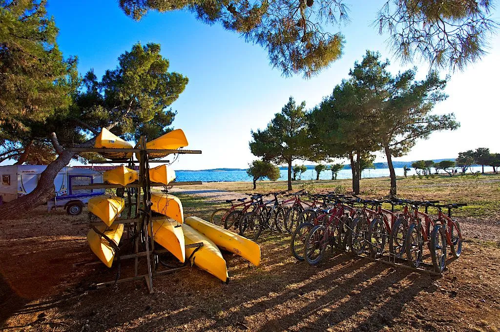 Sports and Entertainment, Arena Grand Kazela Camping Homes, Istria