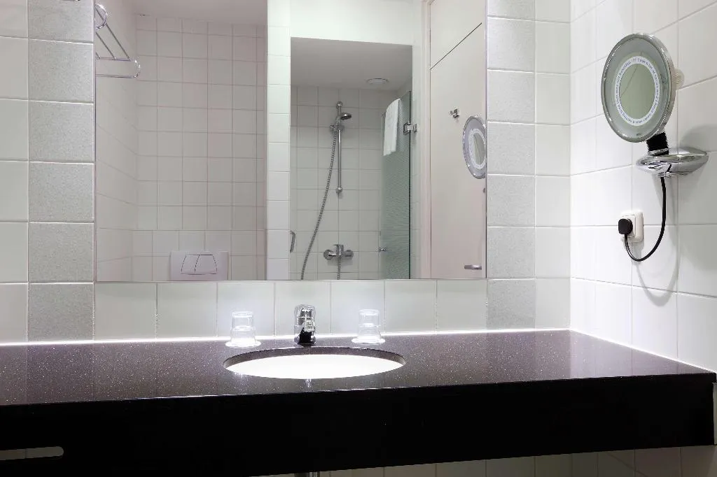 DOUBLE BASIC Room, NH Maastricht, Amsterdam