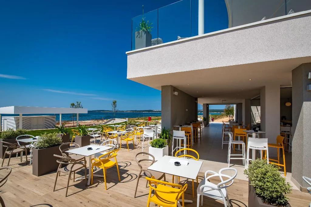 Terrace, Arena Grand Kazela Camping Homes, Istria