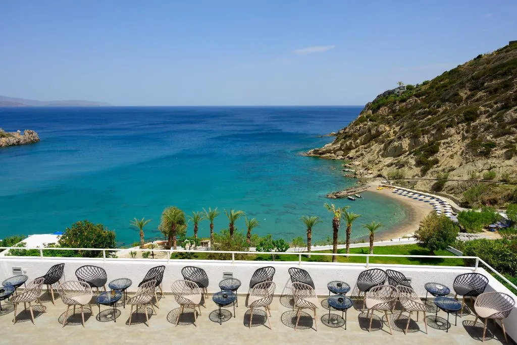 Bar, Istron Bay, Crete