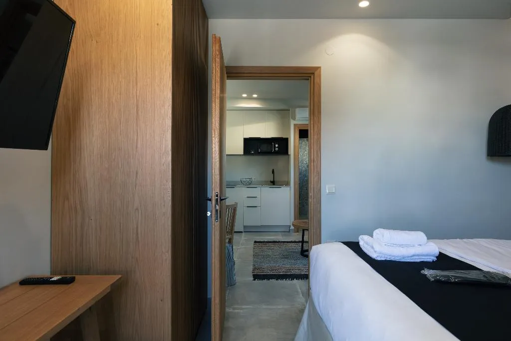 SUITE WITH BALCONY Room, Chapter 02 Gallery Suites, Crete