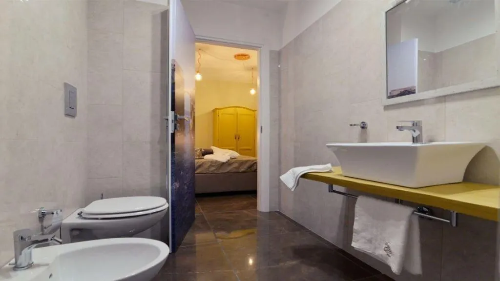 Room, Chiaia Roof, Naples