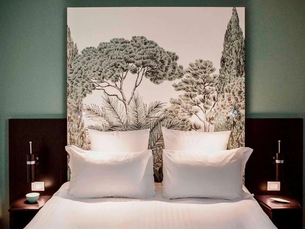 DOUBLE CLASSIC QUEEN BED Room, Mercure Roma Corso Trieste, Rome