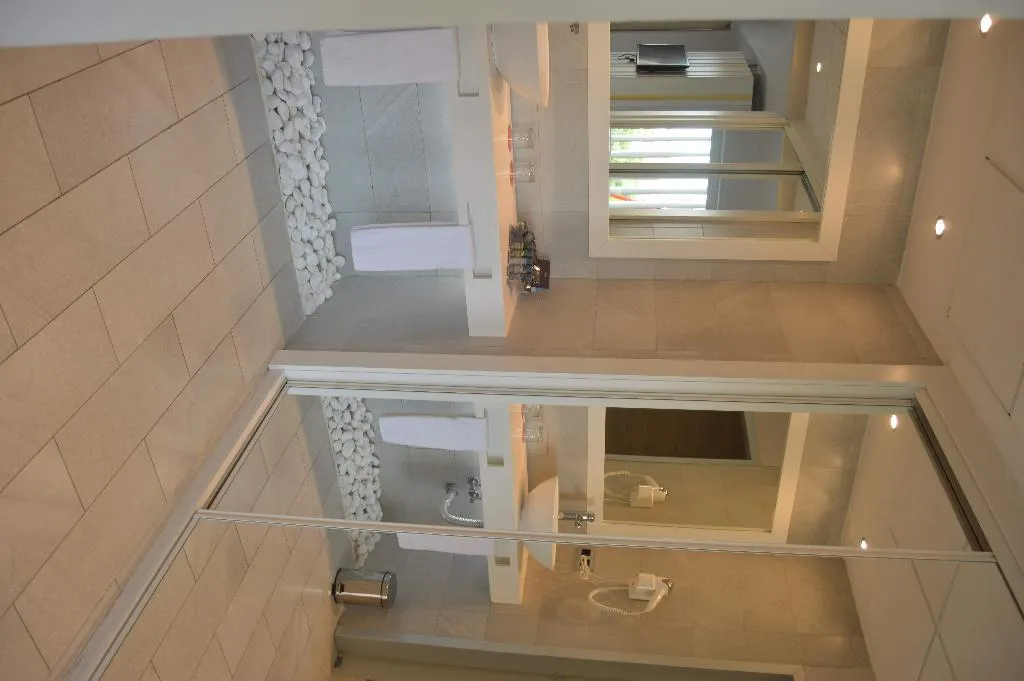 JUNIOR SUITE STANDARD Room, Hotel Chamartin the One, Madrid