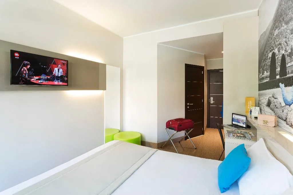 DOUBLE STANDARD Room, B&B HOTEL Como Camerlata, Milan