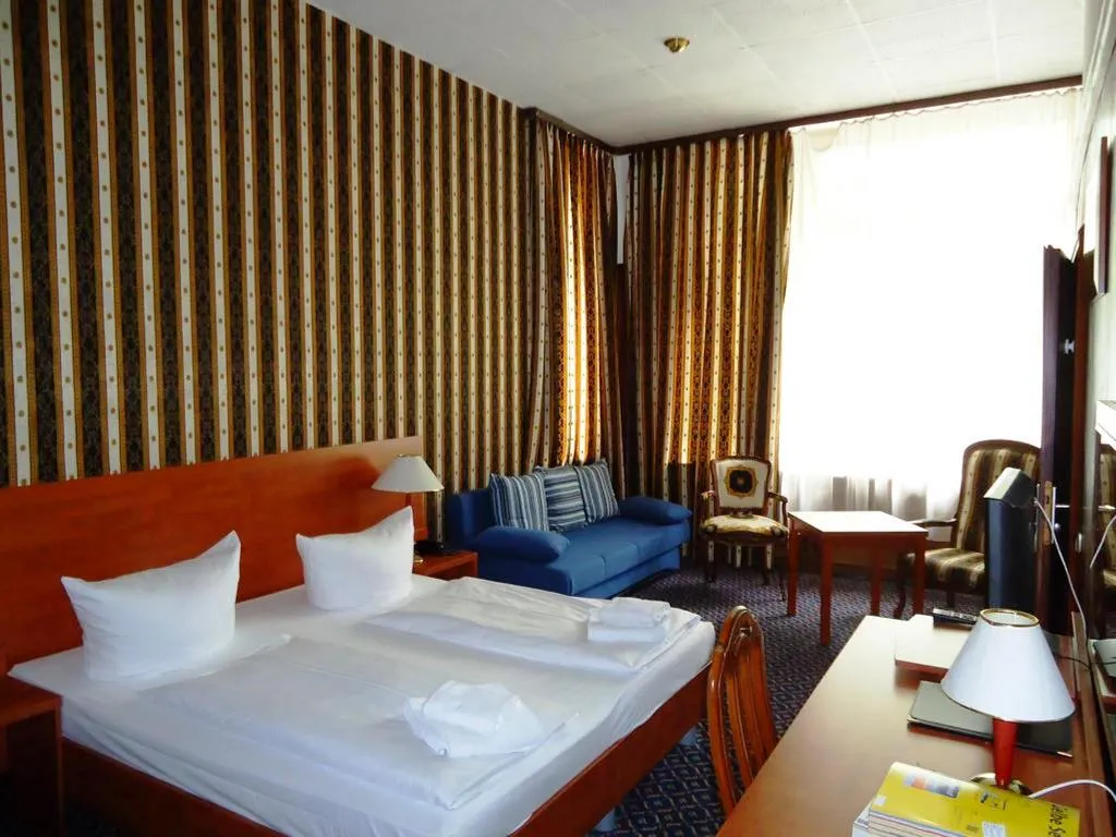 TWIN STANDARD Room, CityHotel am Kurfürstendamm, Berlin