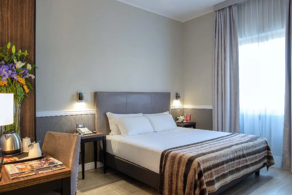 Double or Twin STANDARD Room, Fragrance St Peter Hotel, Rome