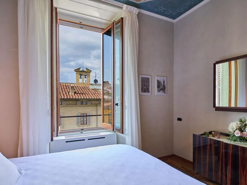 DOUBLE KING SIZE BED Room, Duomo Luxury Florence, Florence