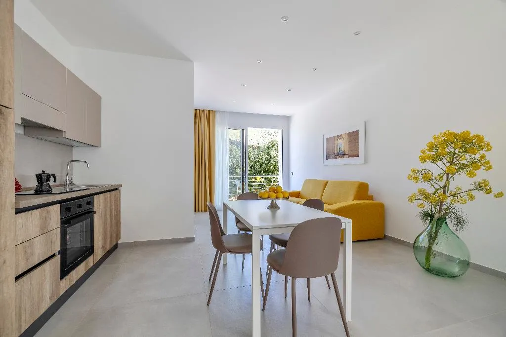 APARTMENT SUPERIOR TWO DOUBLE BEDS Room, Case Vacanza Loria, Palermo