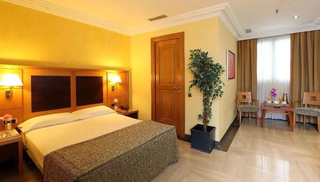 JUNIOR SUITE STANDARD Room, Nouvel, Barcelona