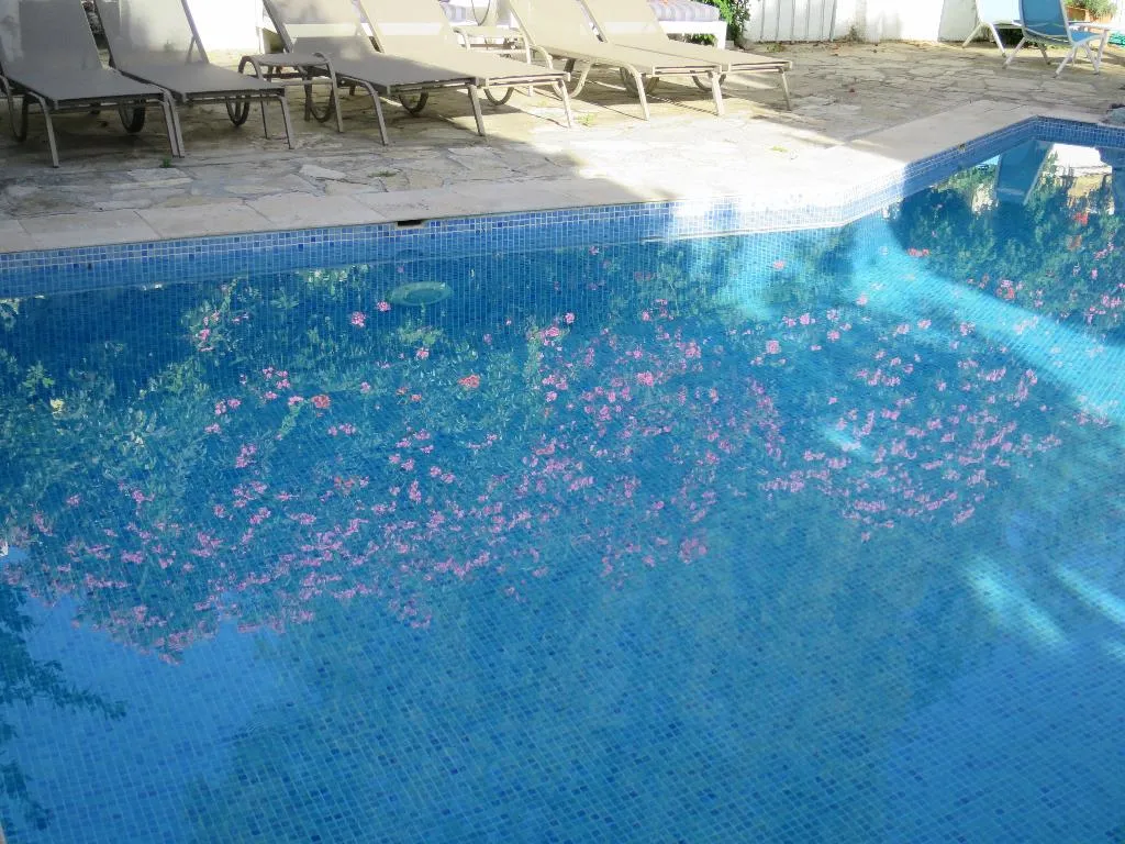 Pool, Kalehan, Izmir