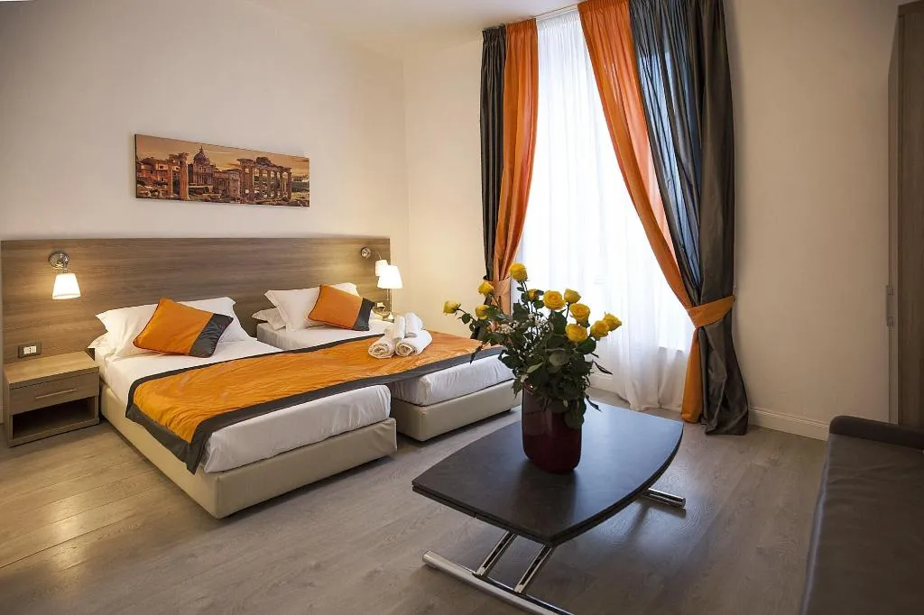 Room, Roman Holidays Cuore Dell Impero, Naples