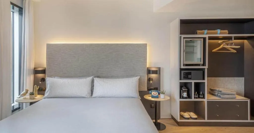 DOUBLE KING SIZE BED Room, Innside by Meliá Amsterdam, Amsterdam