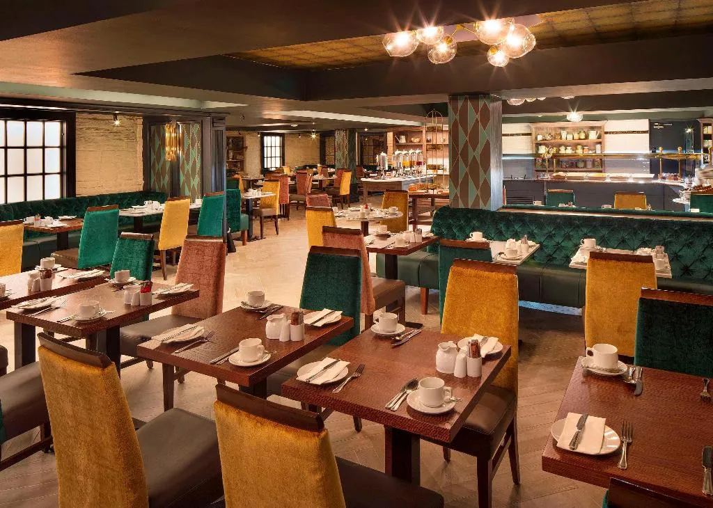 Restaurant, The Address Connolly Hotel, Dublin