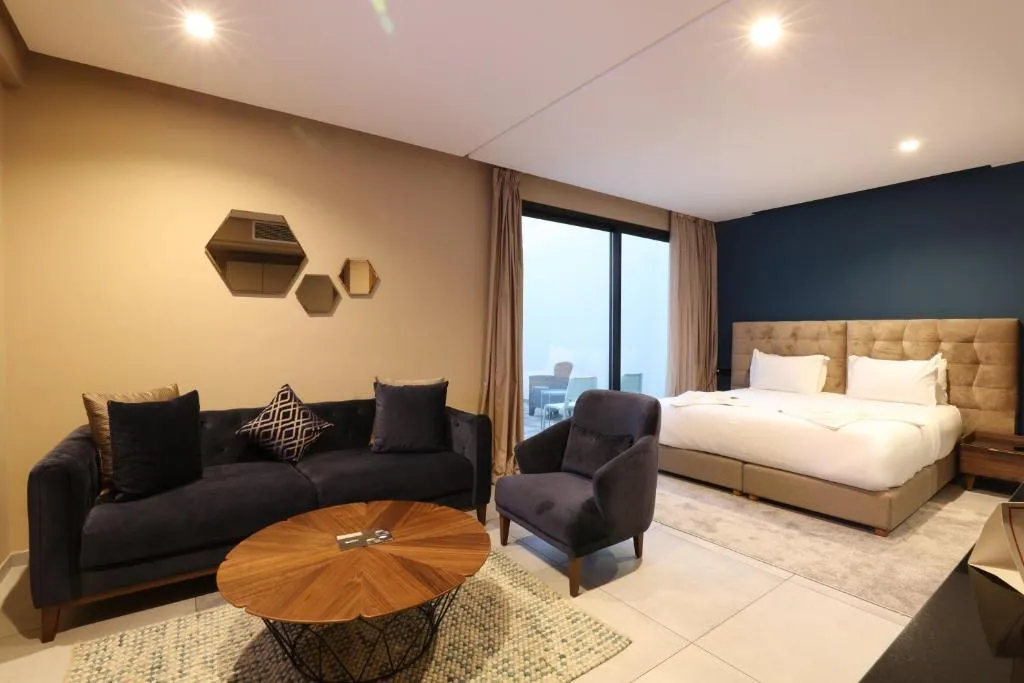 SUITE DELUXE WITH BALCONY Room, Address Hotel Casablanca, Casablanca