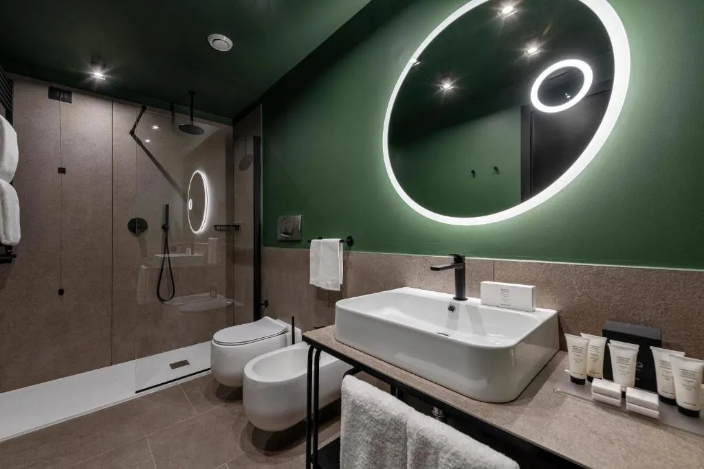 JUNIOR SUITE STANDARD Room, Hotel Tocq, Milan