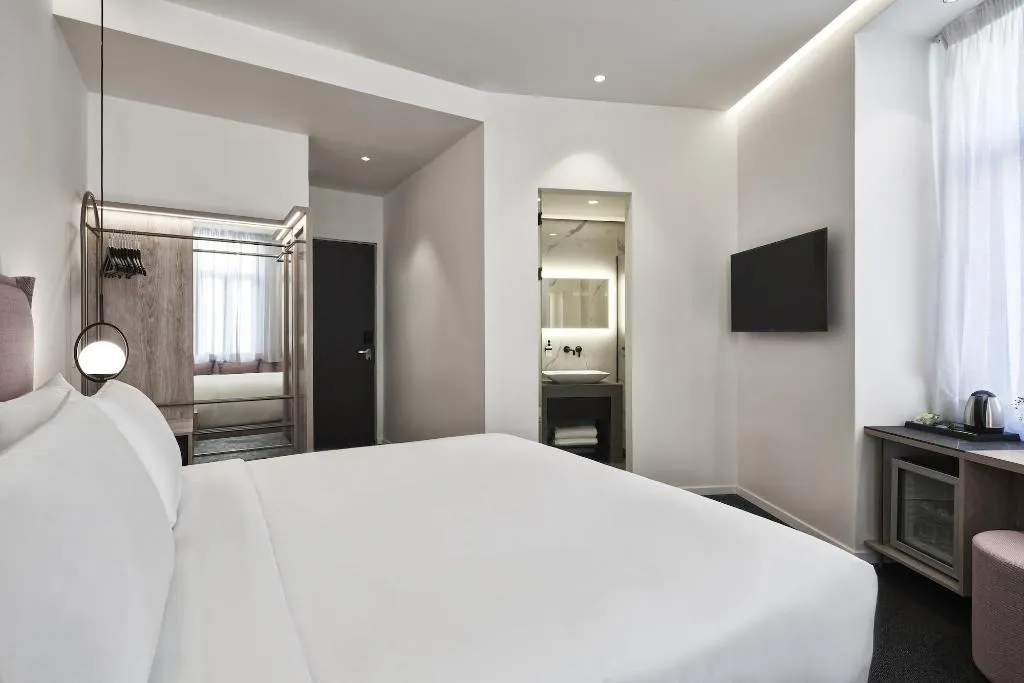 Room, NLH Monastiraki, Athens