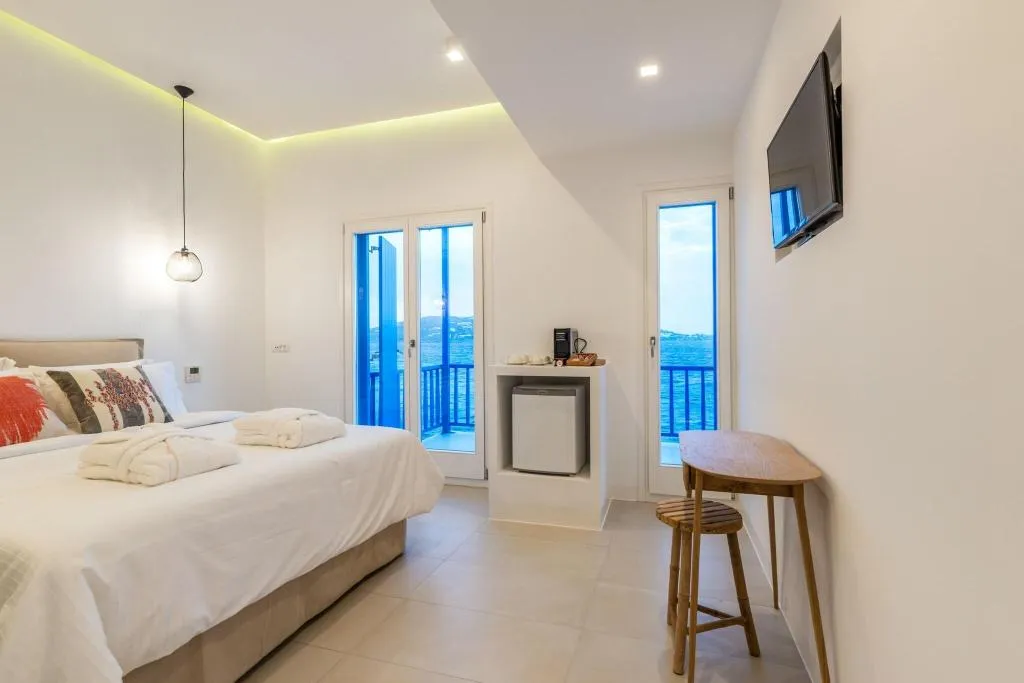 Room, Bluetopia Suites, Mykonos
