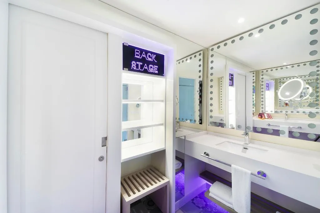 JUNIOR SUITE STANDARD Room, Planet Hollywood Adult Scene - All-Inclusive Resor, Cancun Area