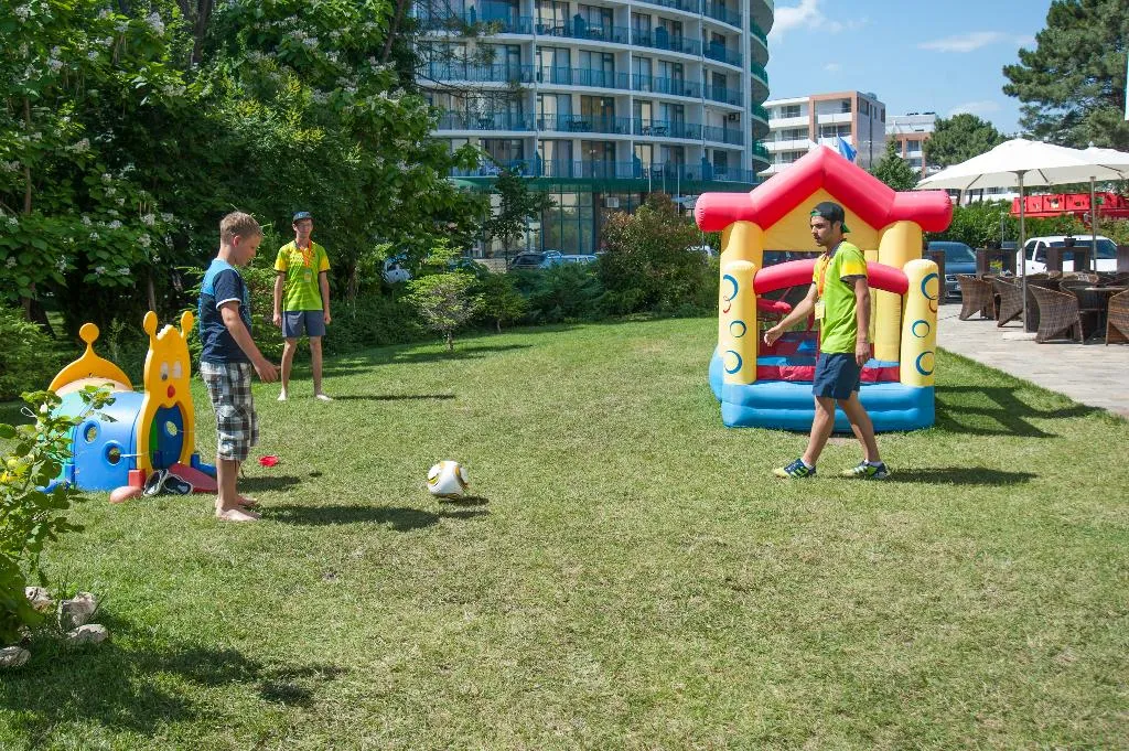 Sports and Entertainment, Viand, Bourgas