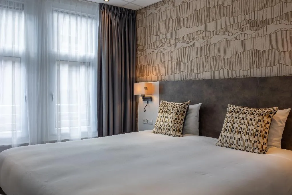Double or Twin ONE BEDROOM ONE BATHROOM Room, Amsterdam De Roode Leeuw, Amsterdam