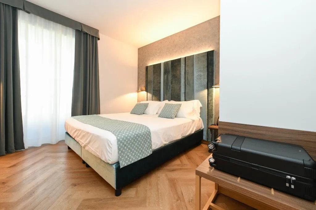 DOUBLE SUPERIOR Room, Palazzo Santo Spirito, Milan