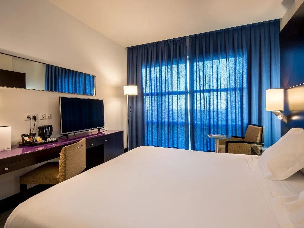 JUNIOR SUITE CAPACITY 1 Room, Vincci Maritimo, Barcelona