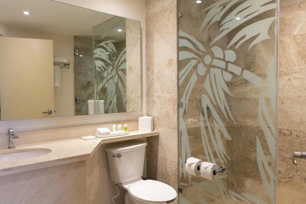 QUADRUPLE SUPERIOR Room, The Reef Playacar Beach Resort & Spa, Cancun Area