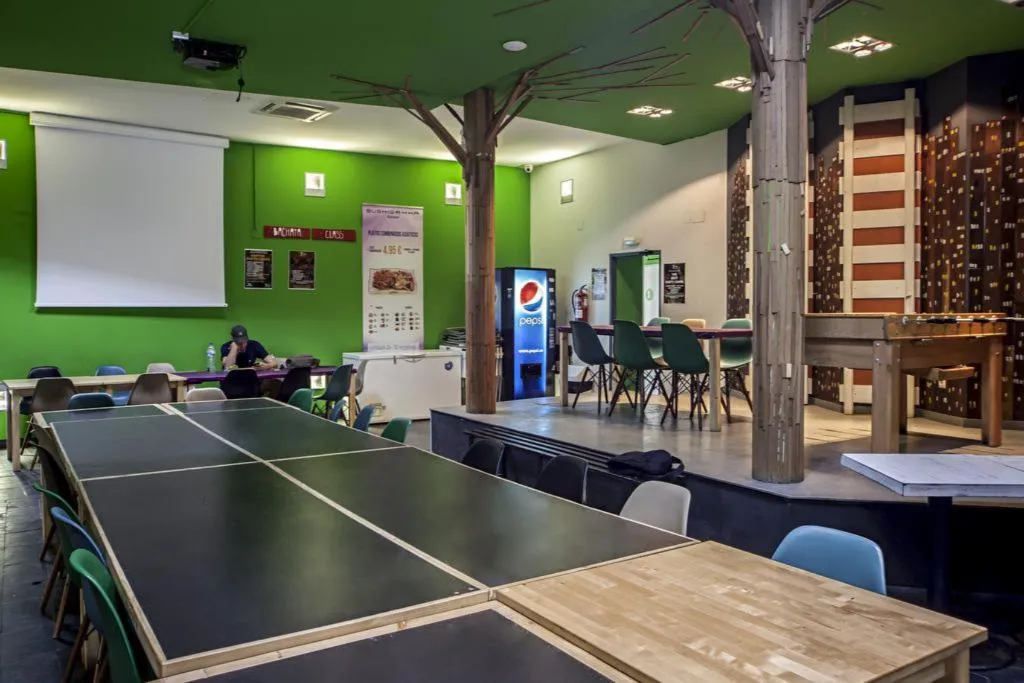 Sports and Entertainment, Motion Chueca Hostel, Madrid