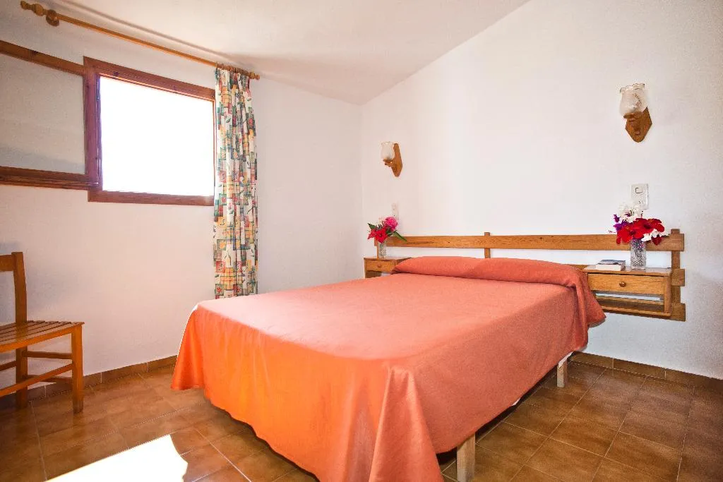 Room, Sa Caleta, Menorca