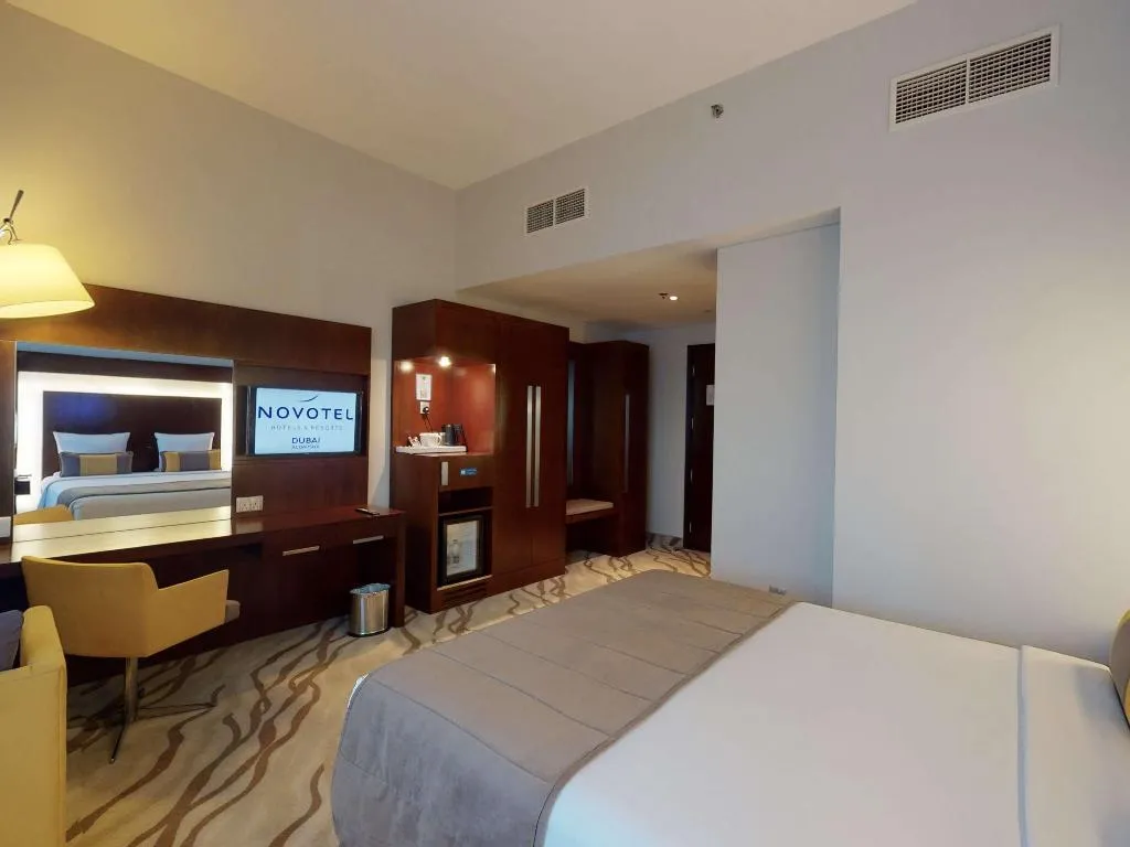 DOUBLE SUPERIOR Room, Novotel Dubai Al Barsha, Dubai