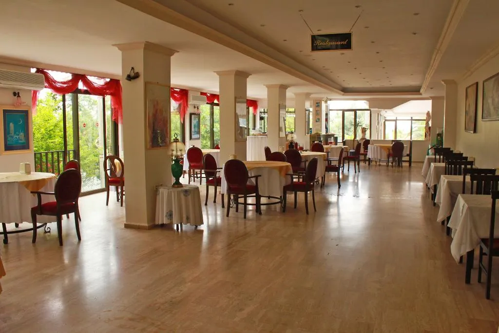 Lobby, Verano, Dalaman