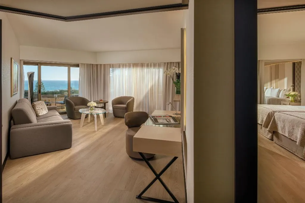 SUITE TWO BEDROOMS Room, Four Seasons Hotel, Cyprus