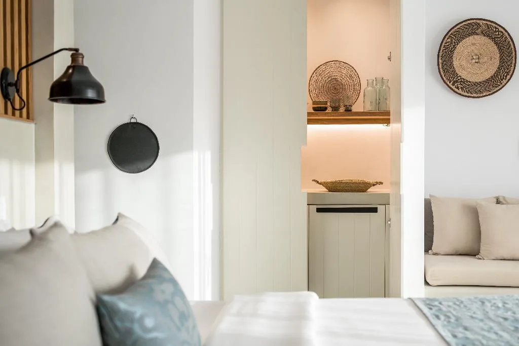 SUITE SUPERIOR Room, Santo Pure Oia Suites and Villas, Santorini