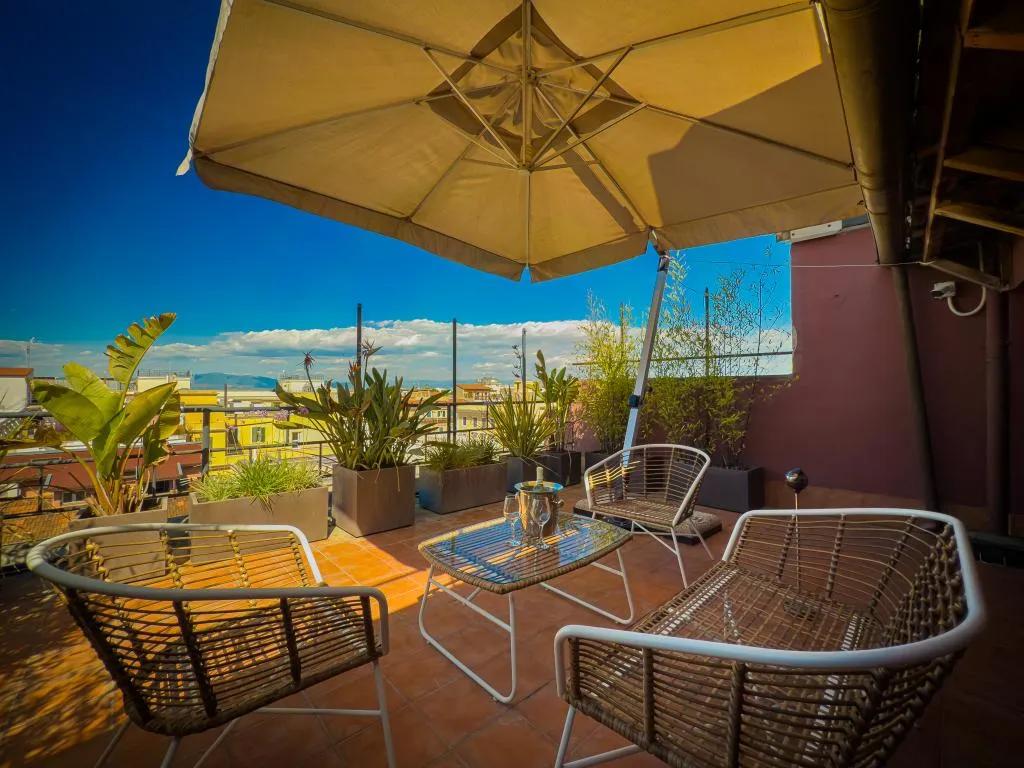 Terrace, Marco Polo, Rome