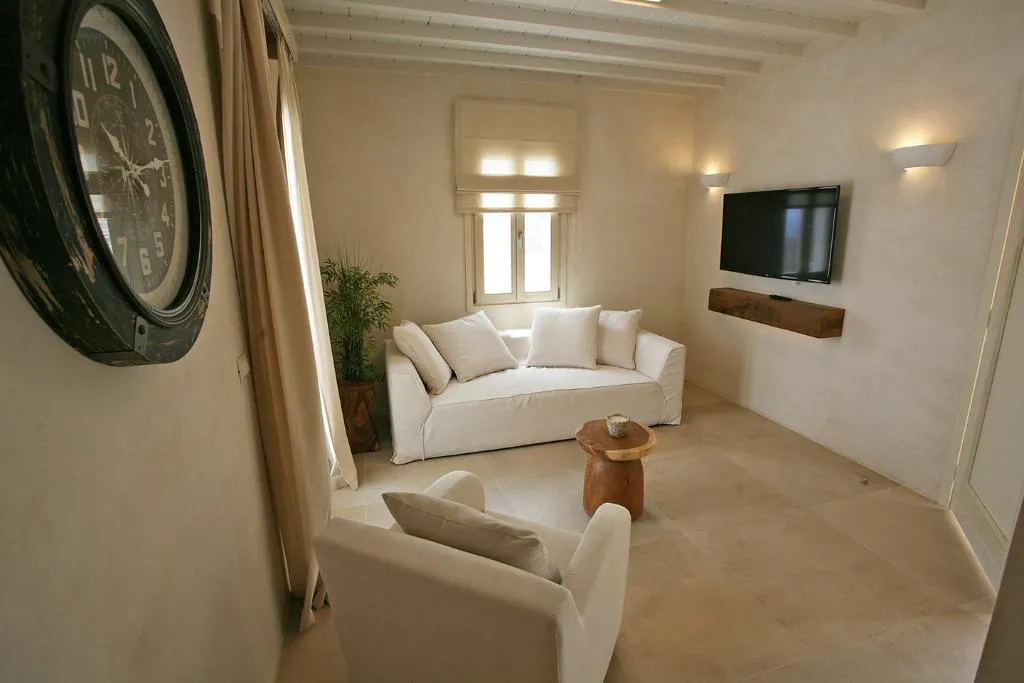 JUNIOR SUITE WITH JACUZZI Room, Atlantis Beach Residence, Mykonos