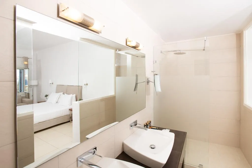SUITE DELUXE WITH JACUZZI Room, DeLight Boutique Hotel, Mykonos