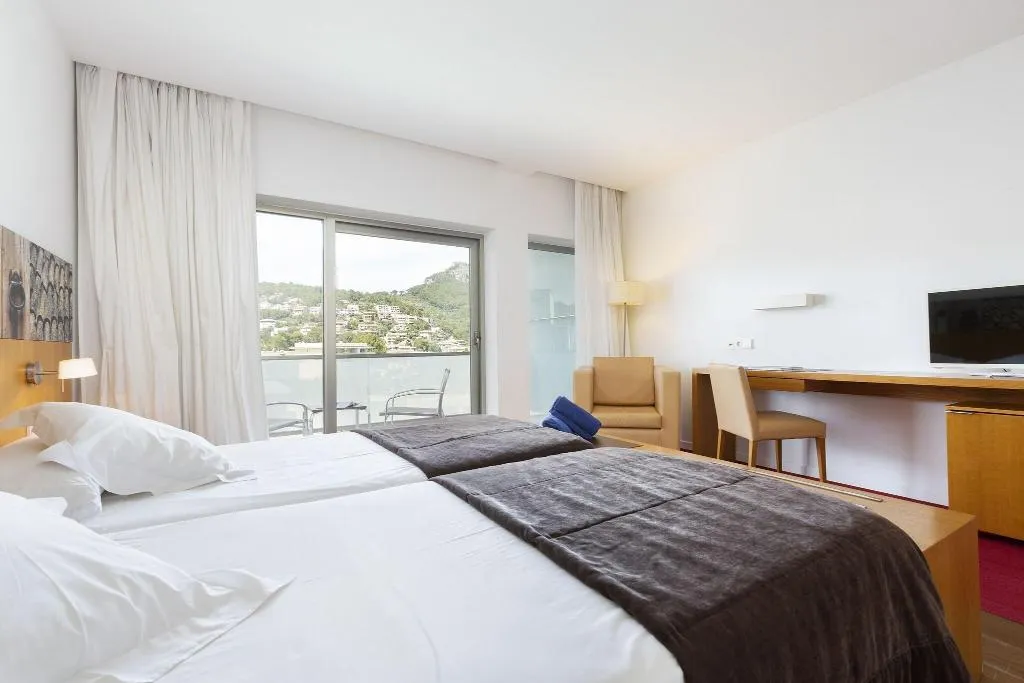 DOUBLE SUPERIOR Room, Aimia, Majorca