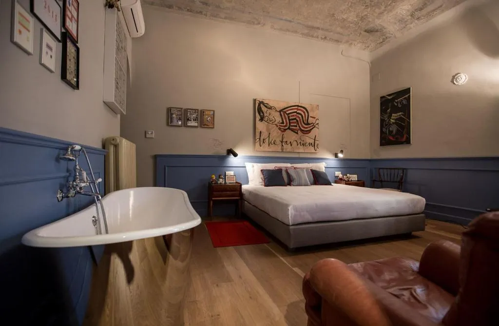 Room, Adastra Suites, Florence